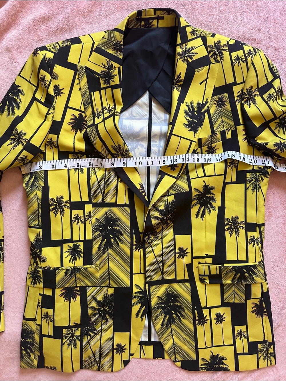Versace Black and Yellow Palm-Print Blazer - Picture 11 of 16